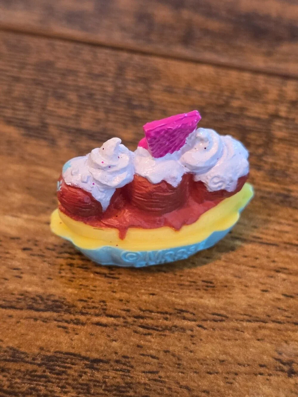 Shopkins Season 4 Food Fair Banana Splitty character